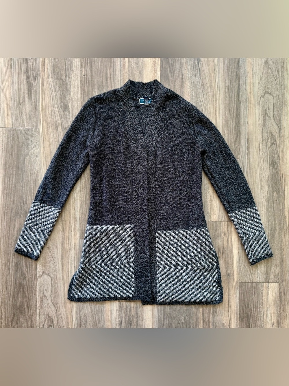 Karen Scott Black & Gray Open Sweater Size XS - Picture 3 of 5